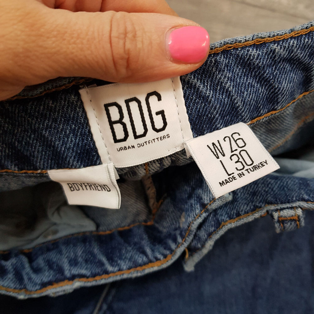 Urban Outfitters BDG Boyfriend Jeans W26 L30 UK 8 BLue Mid Rise Relaxed Fit BNWT - Picture 9 of 10